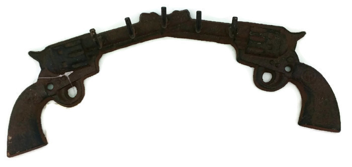 Texas Decor - Cast Iron Hanging Hooks - Two Guns / PISTOLs - 56499