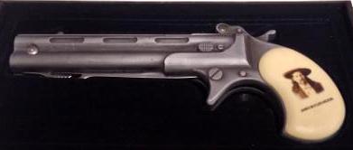 KNIFE - PT13085-WB Wild Bill Pistol